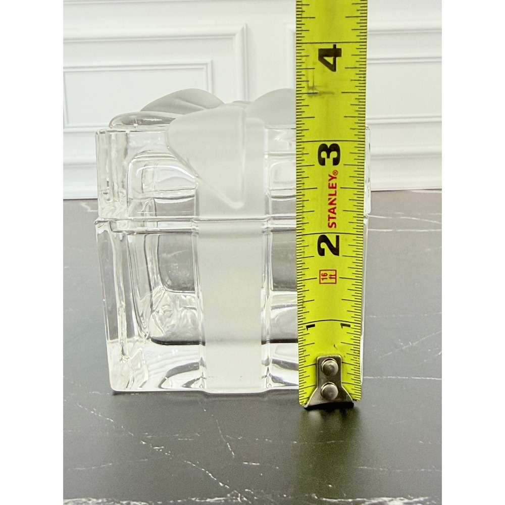 VTG Tiffany & Co. Crystal Box with Frosted Bow 3" Square - Picture 9 of 9
